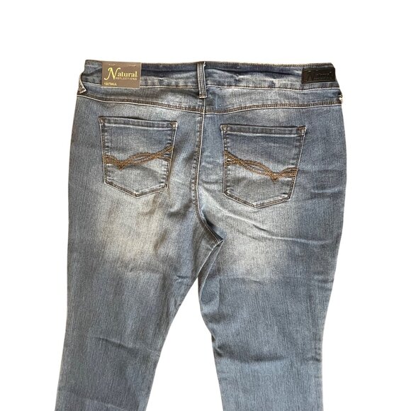 Natural Reflections Women's 12/T Classic Fit Straight Leg Jeans Everyday Wear - Picture 4 of 11